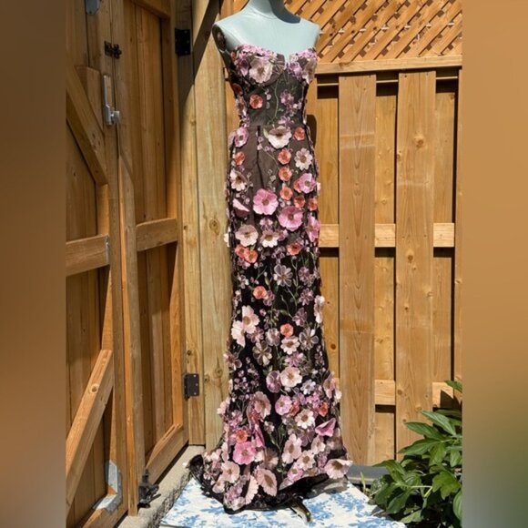 🆕 BRONX & BANCO 🧿 NWOT Jasmine Floral-Appliqued Gown, Black Multi - Sz M US 6 - Picture 3 of 15